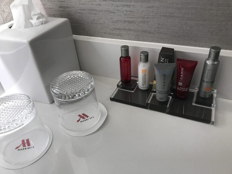 アメニティーロックグラス