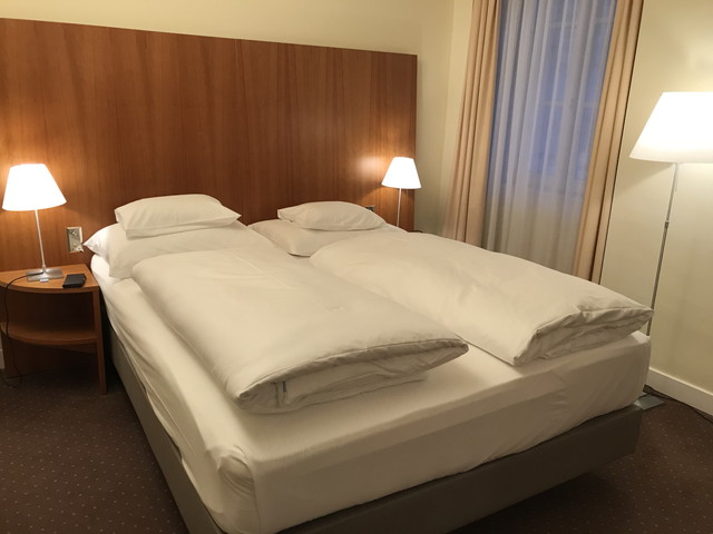 ベッド全体1