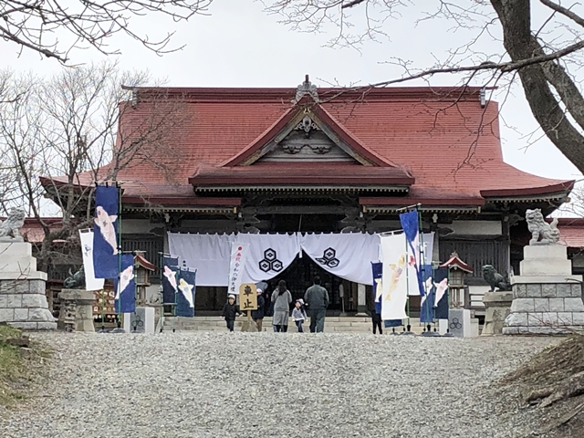厳島神社(釧路市民の守護神として親しまれている。ホテルから徒歩約22分)