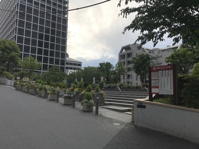 ホテル周辺 公園