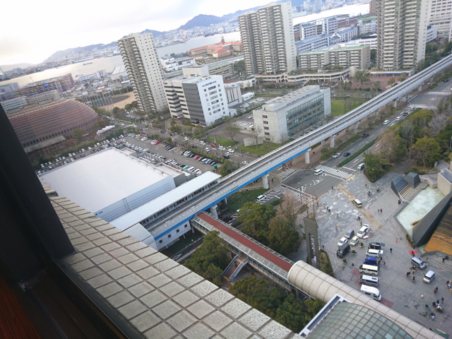 ポートライナー 市民広場駅 copy