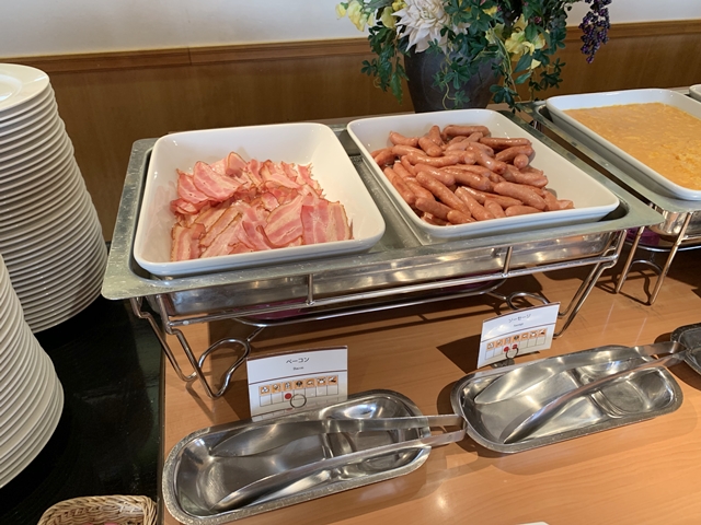 ベーコン、ソーセージのコーナーです。
