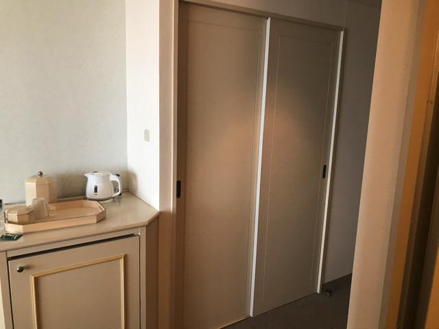 クローゼット 閉じた状態