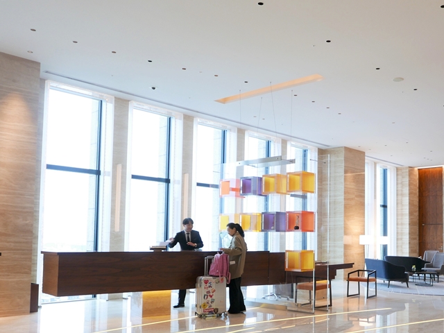 フロントカウンター