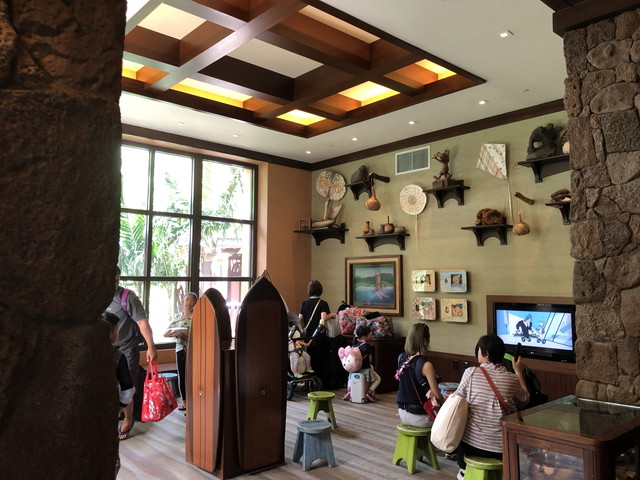 キッズスペース フロントの正面にあります