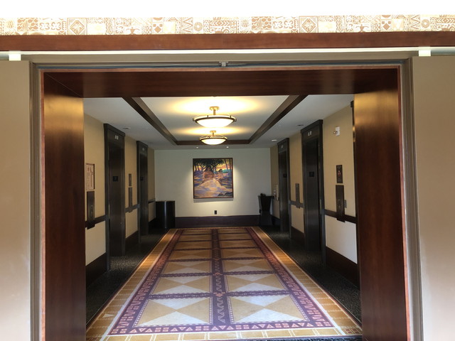 7階エレベーターホール