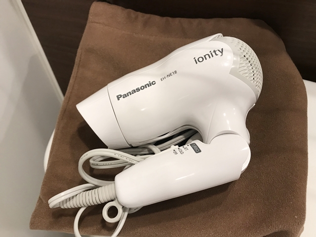 ヘアドライヤー