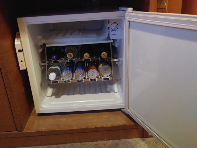 冷蔵庫開 copy