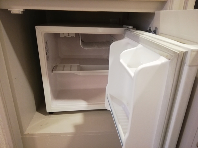 冷蔵庫(開けた状態)