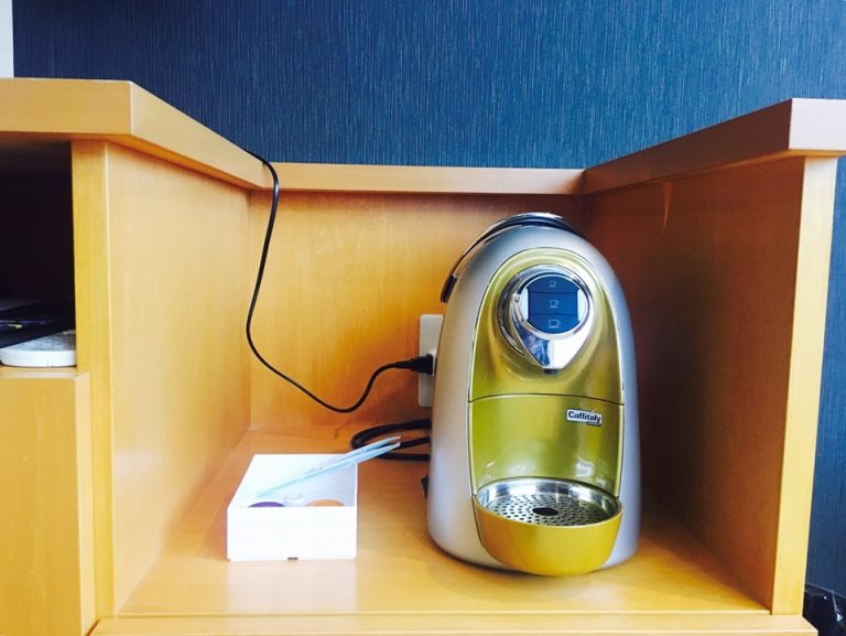 ミニバー・カフェコーナー