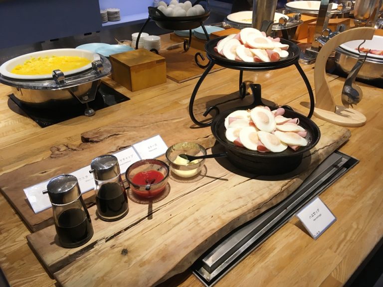 朝食ビュッフェ2