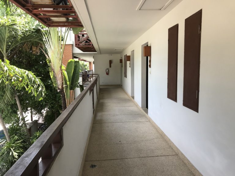 客室廊下全体