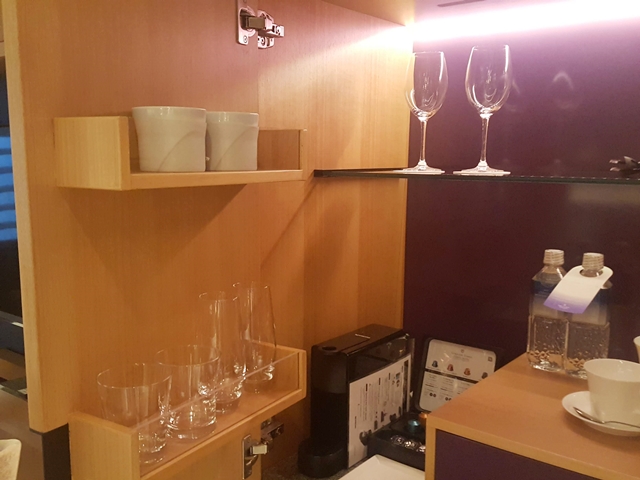ミニバー・カフェコーナー_2