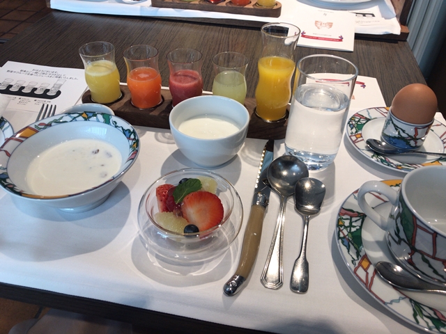 朝食①