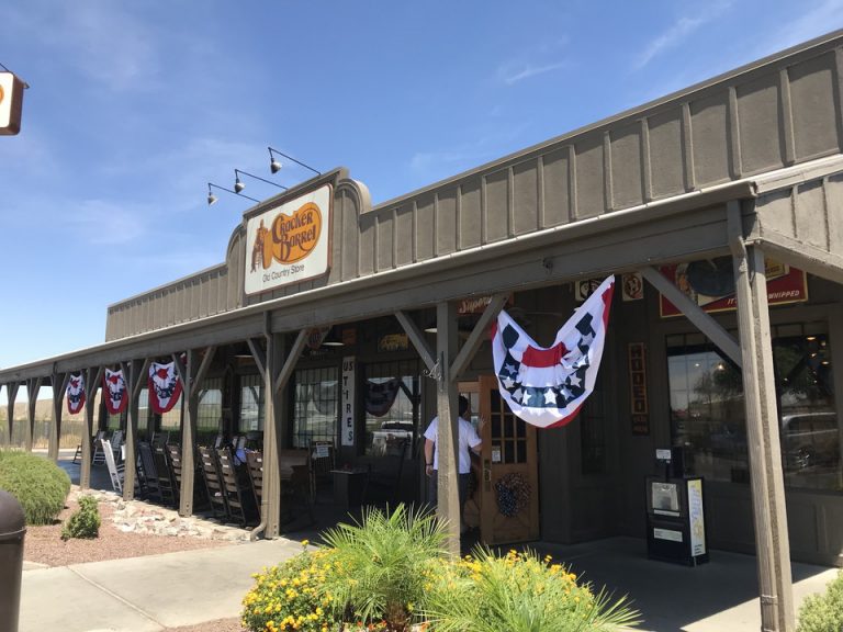 ホテル周辺人気レストラン