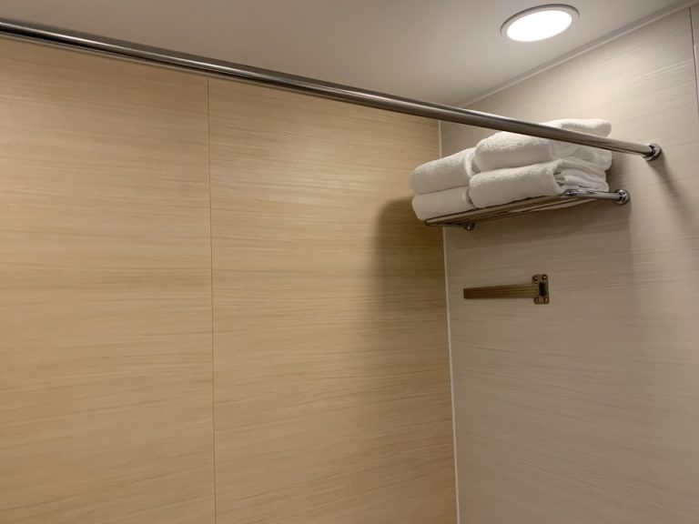 タオルや物干しもあり便利です