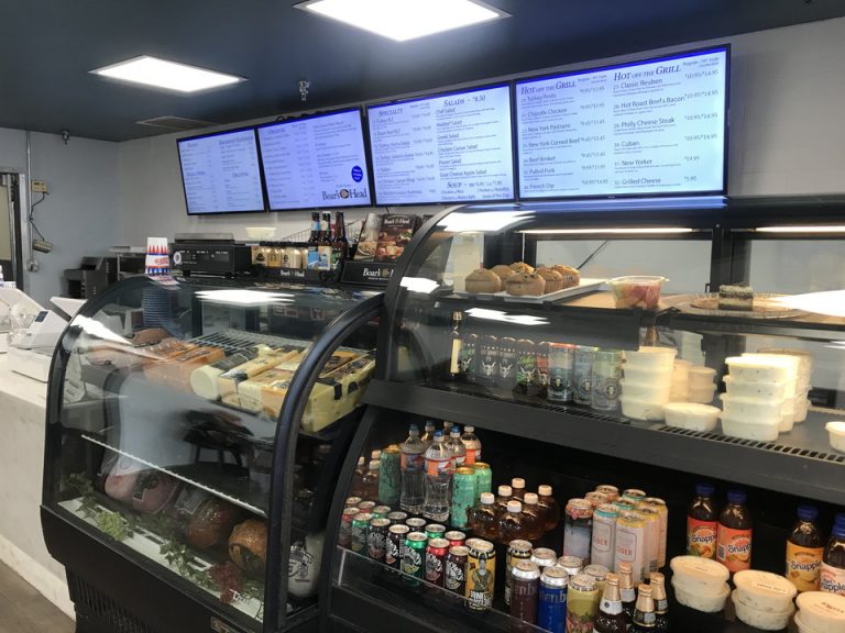 ベーカリーショップ内