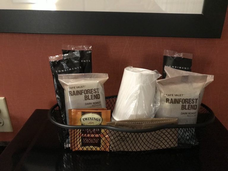 紅茶とコーヒー