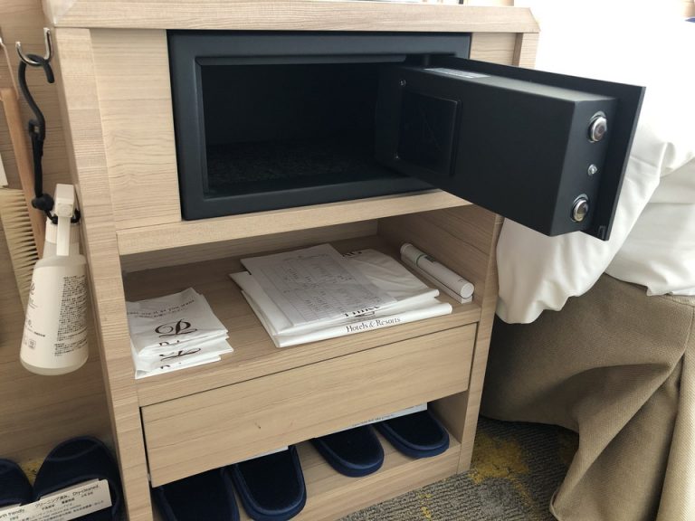 セーフティーボックス開けた状態