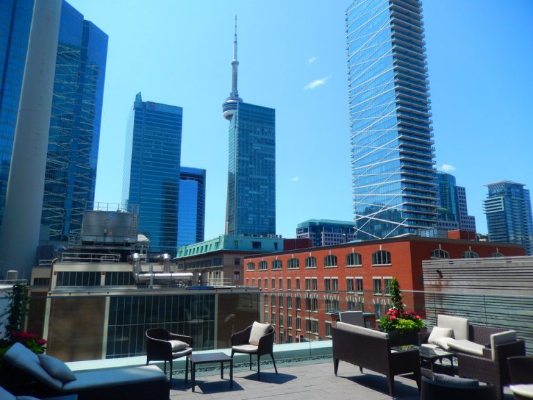 ジムのパティオ