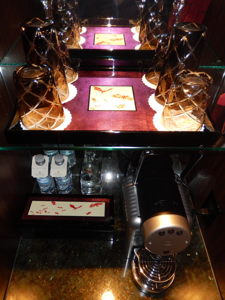 ミニバー・カフェコーナー(2)