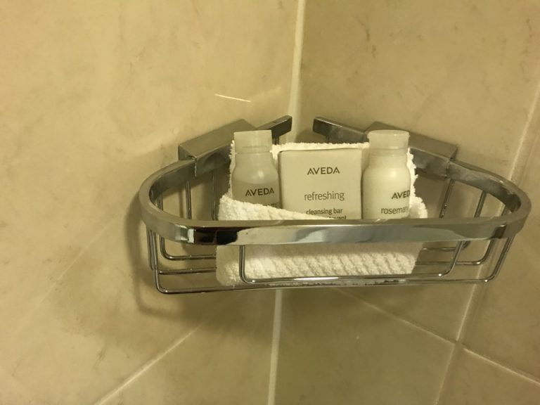 バスタブ内に設置されていたアメニティー