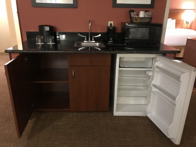 冷蔵庫オープン