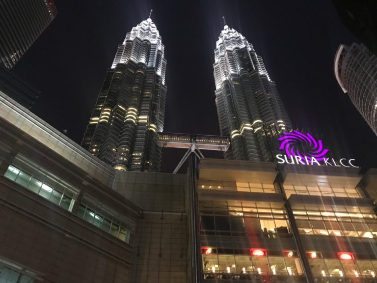観光スポット_ペトロナスツインタワー