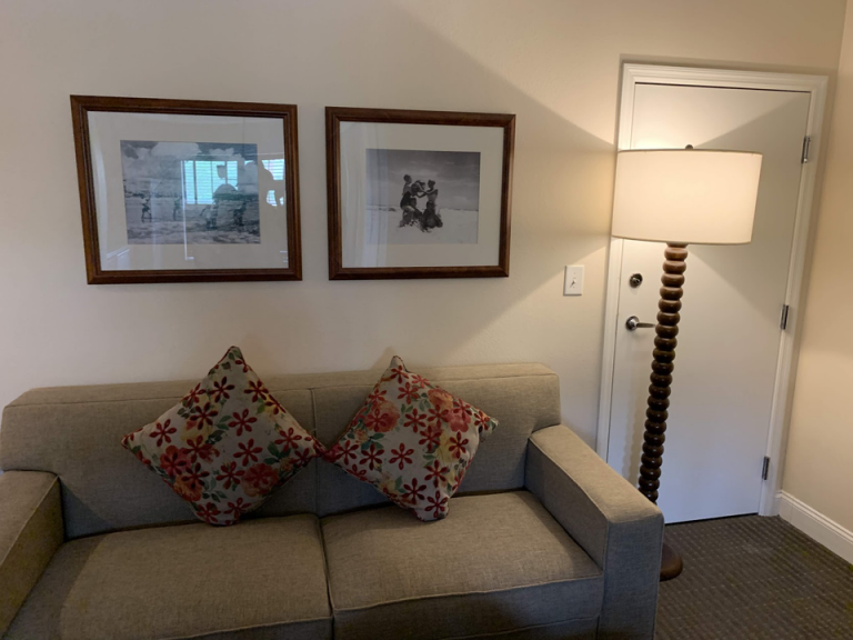 客室全体(入口方向)2