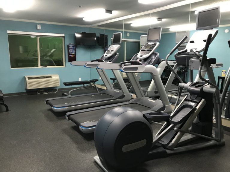 フィットネスセンター