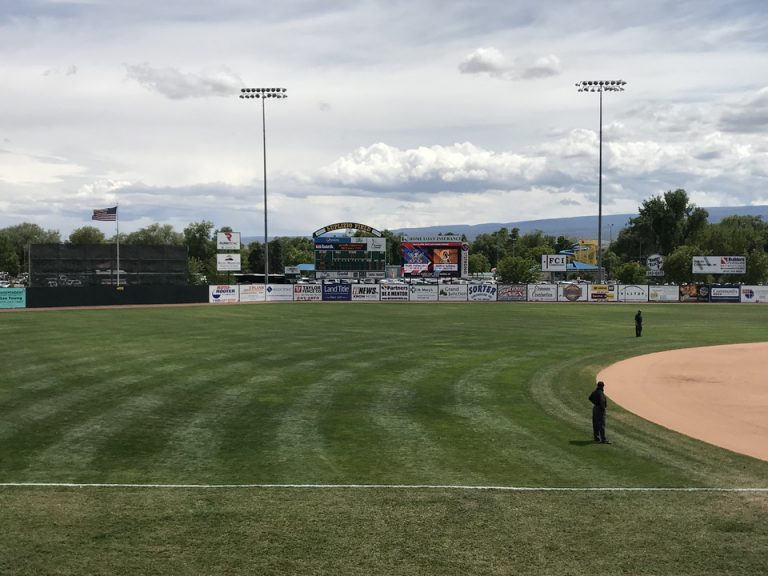 私たちのメインイベント!ジュニアカレッジの野球観戦!