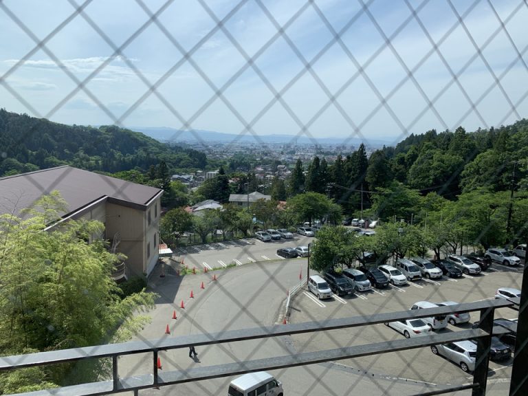 部屋からの眺望からです。