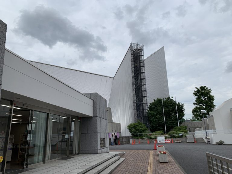 観光スポット(聖カテドラル大聖堂)