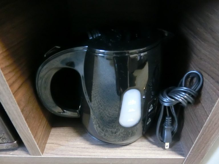 湯沸かしポット