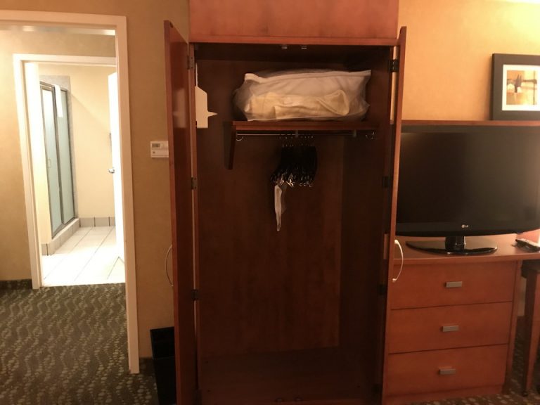 エクストラシーツにブランケット等