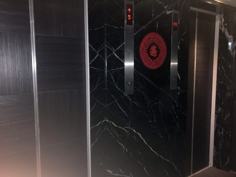 エレベーターホール