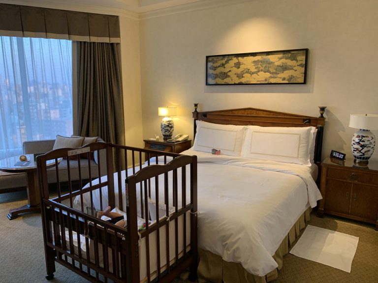 客室全体(入口方向)