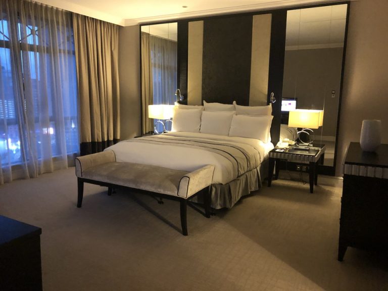 メインベッドルーム