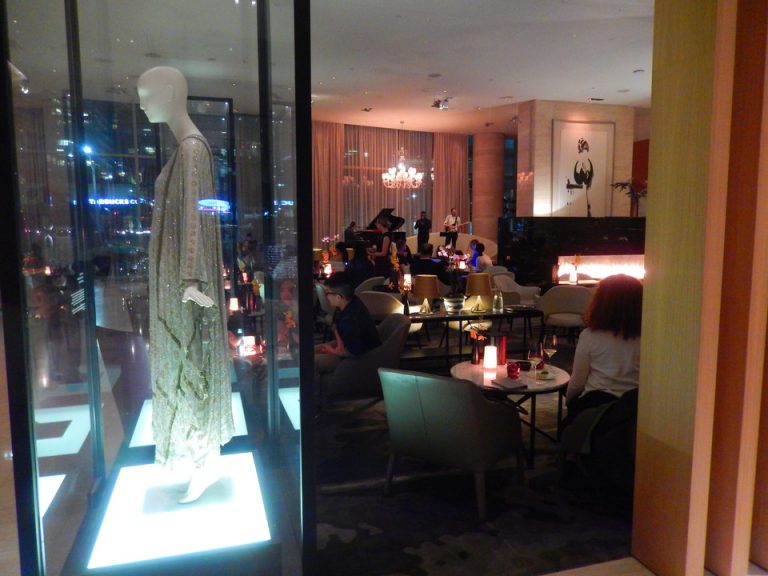 ラウンジ外観(1)