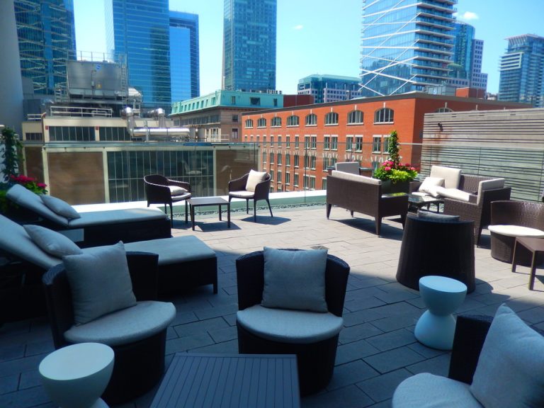 ジムのパティオ(1)