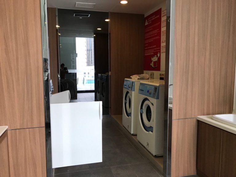 ランドリールーム1