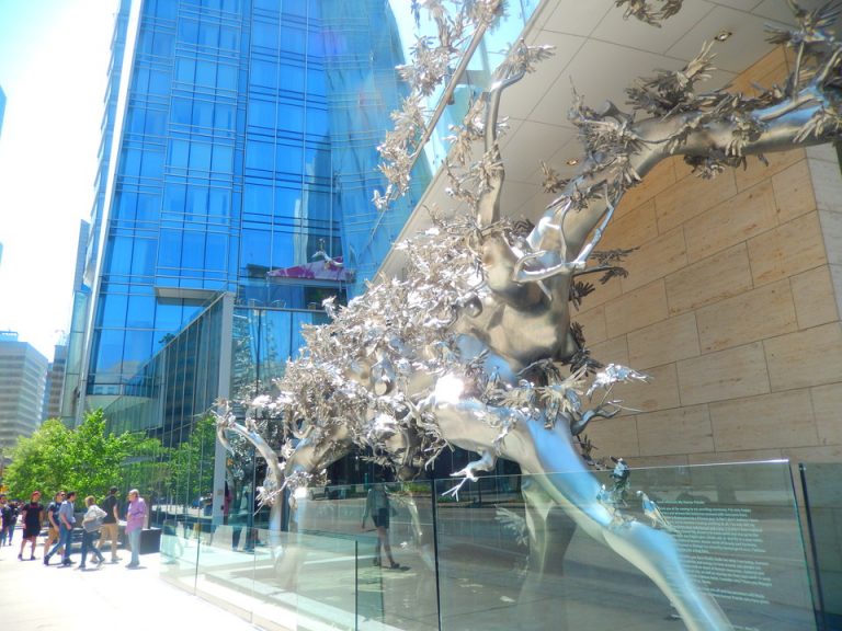 エントランス外観(3)