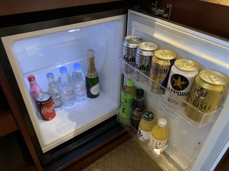 冷蔵庫(開けた状態)