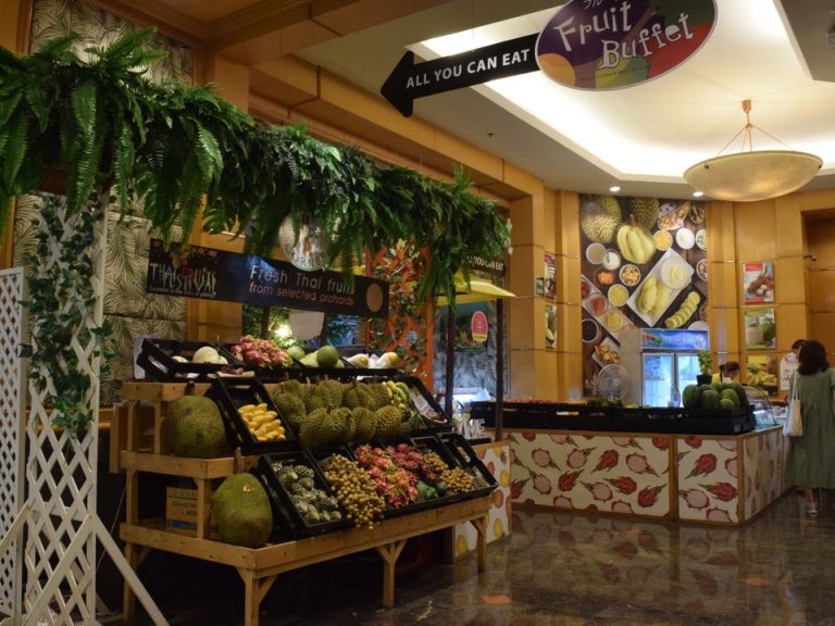 フルーツビュッフェフロント階