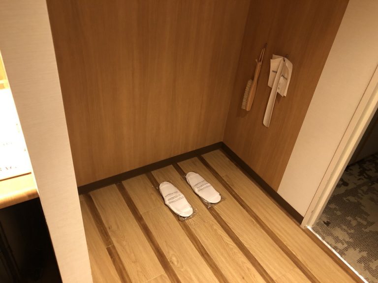 クローゼット的スペース(4)