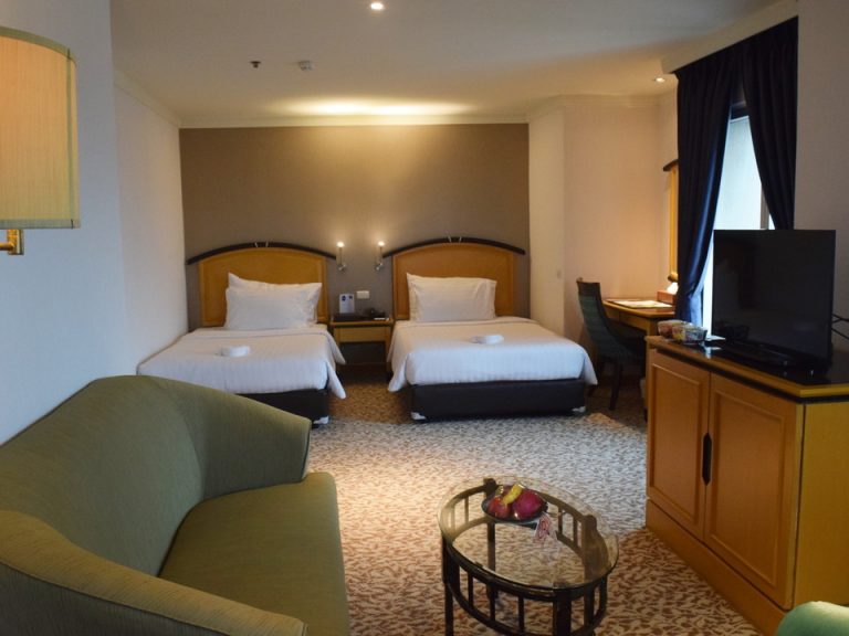 客室全体ベット方向