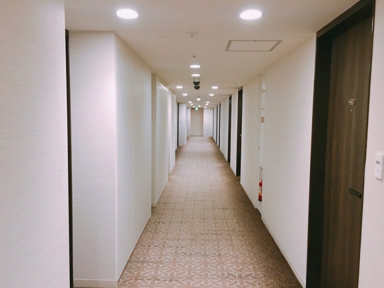 客室階廊下
