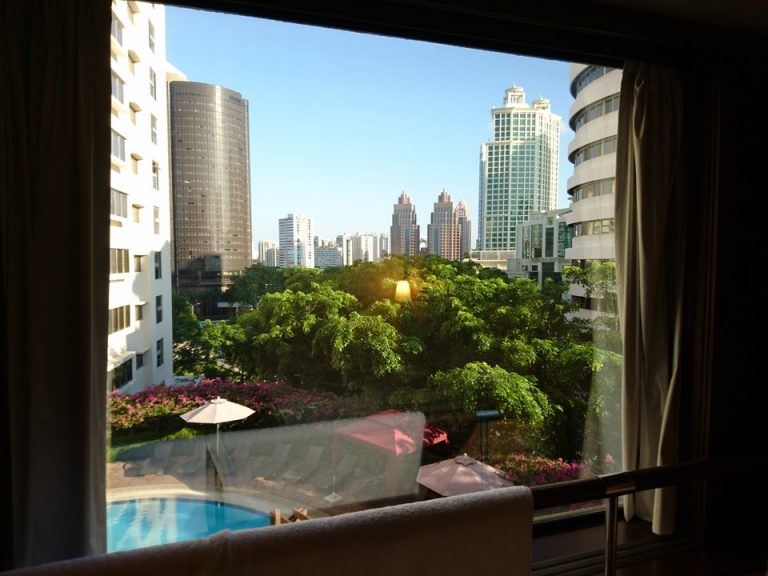 部屋からの眺望右