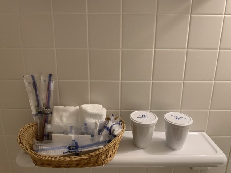 アメニティー(洗面台横)