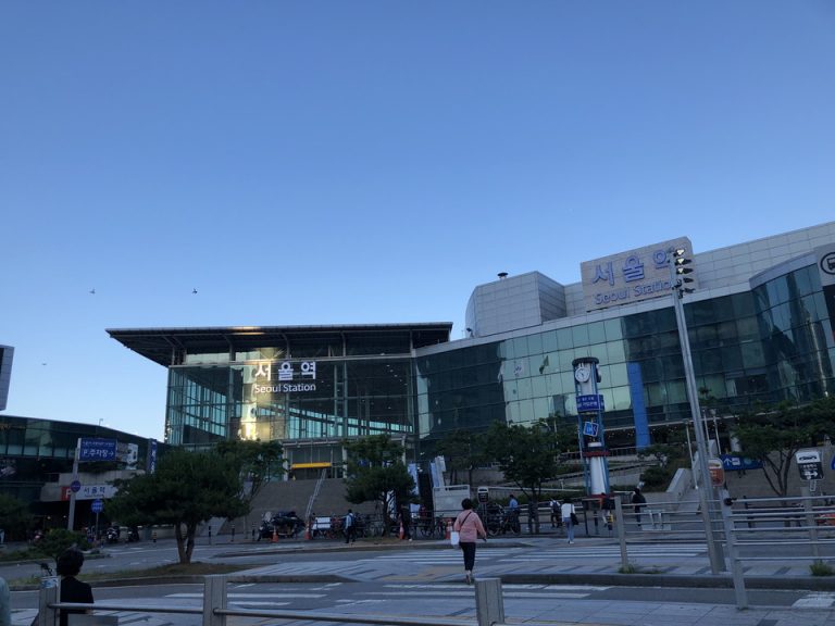 ホテル周辺 ソウル駅(1)